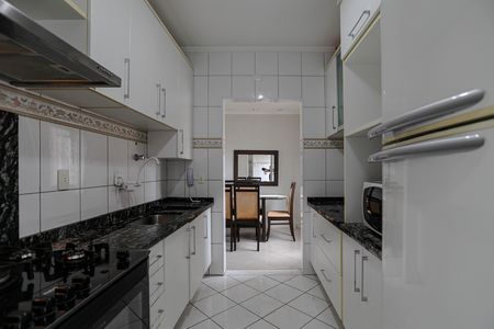 Apartamento para alugar com 72m², 2 quartos e 1 vaga Apartamento para alugar com 72m², 2 quartos e 1 vagaCozinha