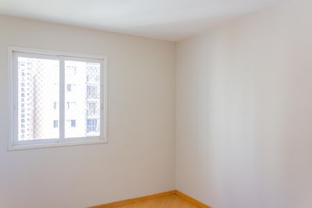 Apartamento para alugar com 116m², 4 quartos e 1 vaga Apartamento para alugar com 116m², 4 quartos e 1 vagaQuarto 2