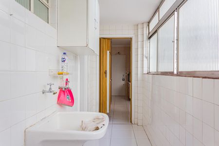 Apartamento para alugar com 116m², 4 quartos e 1 vaga Apartamento para alugar com 116m², 4 quartos e 1 vagaÁrea de Serviço