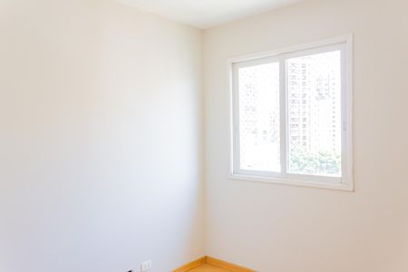Apartamento para alugar com 116m², 4 quartos e 1 vaga Apartamento para alugar com 116m², 4 quartos e 1 vagaQuarto 2