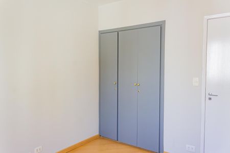 Apartamento para alugar com 116m², 4 quartos e 1 vaga Apartamento para alugar com 116m², 4 quartos e 1 vagaQuarto 2