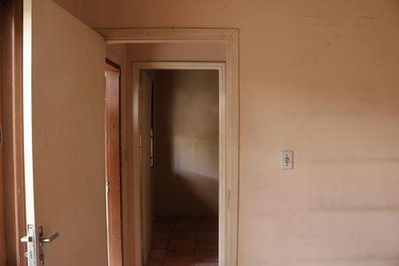 Casa à venda com 76m², 4 quartos e 2 vagasEdícula - Quarto 3