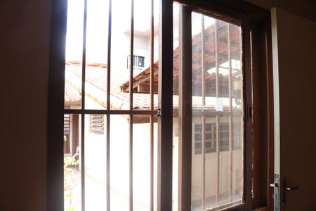 Casa à venda com 76m², 4 quartos e 2 vagasEdícula - Quarto 3