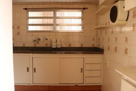 Casa à venda com 76m², 4 quartos e 2 vagasCozinha