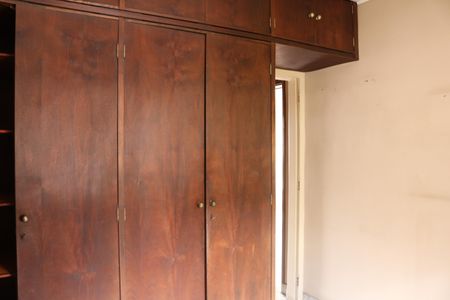 Casa à venda com 76m², 4 quartos e 2 vagasQuarto 1