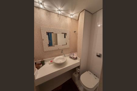 Apartamento à venda com 268m², 4 quartos e 4 vagasBanheiro