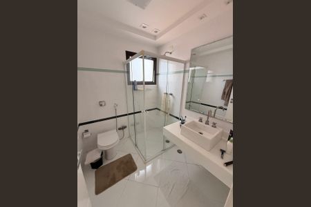 Apartamento à venda com 268m², 4 quartos e 4 vagasBanheiro