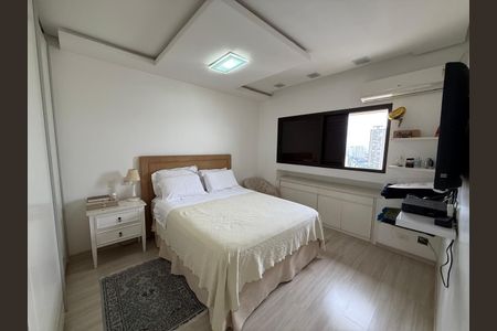 Apartamento à venda com 268m², 4 quartos e 4 vagasQuarto