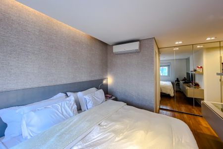 Apartamento à venda com 135m², 3 quartos e 2 vagas Apartamento à venda com 135m², 3 quartos e 2 vagasQuarto 2 - Suíte