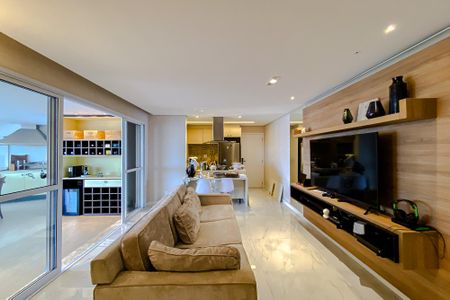 Apartamento à venda com 135m², 3 quartos e 2 vagas Apartamento à venda com 135m², 3 quartos e 2 vagasSala