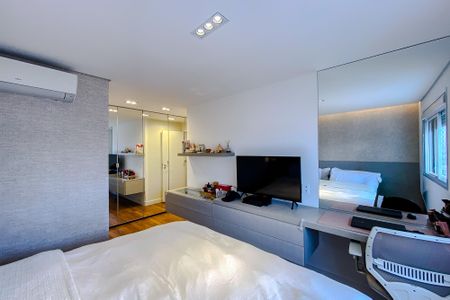 Apartamento à venda com 135m², 3 quartos e 2 vagas Apartamento à venda com 135m², 3 quartos e 2 vagasQuarto 2 - Suíte