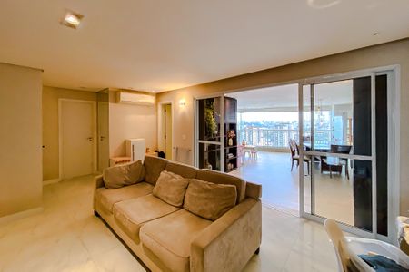 Sala de apartamento à venda com 3 quartos, 135m² em Mooca, São Paulo