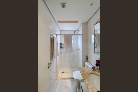 Apartamento à venda com 135m², 3 quartos e 2 vagas Apartamento à venda com 135m², 3 quartos e 2 vagasBanheiro da Suíte 2