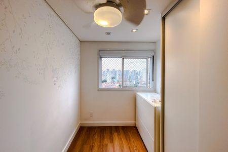 Apartamento à venda com 135m², 3 quartos e 2 vagas Apartamento à venda com 135m², 3 quartos e 2 vagasQuarto 3 - Suíte