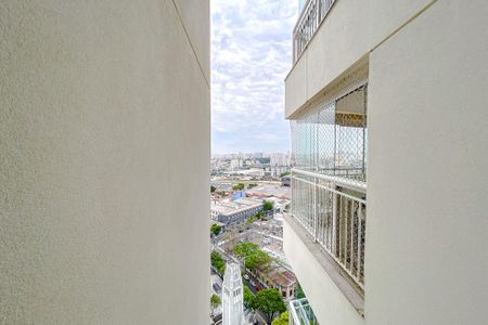 Apartamento à venda com 135m², 3 quartos e 2 vagas Apartamento à venda com 135m², 3 quartos e 2 vagasVista da Suíte 1