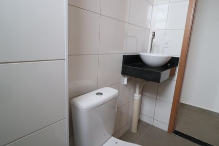 Apartamento para alugar com 40m², 2 quartos e 1 vagaBanheiro Social