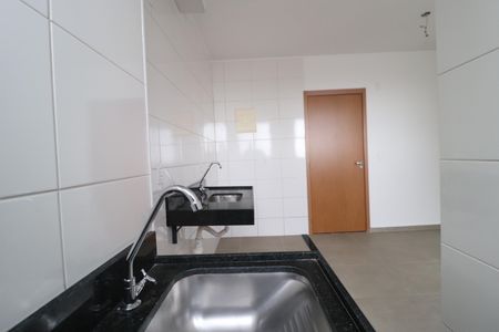 Apartamento para alugar com 40m², 2 quartos e 1 vagaÁrea de Serviço