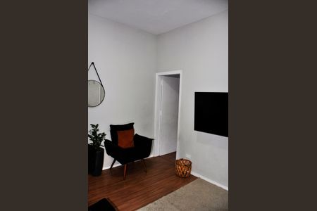 Casa à venda com 231m², 2 quartos e 2 vagas