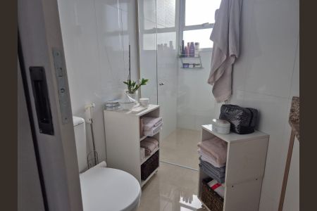 Apartamento para alugar com 97m², 3 quartos e 1 vagaBanheiro 