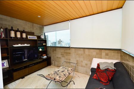 Apartamento à venda com 151m², 4 quartos e 2 vagasVaranda da Sala