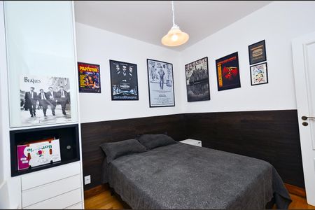 Apartamento à venda com 151m², 4 quartos e 2 vagasQuarto 2