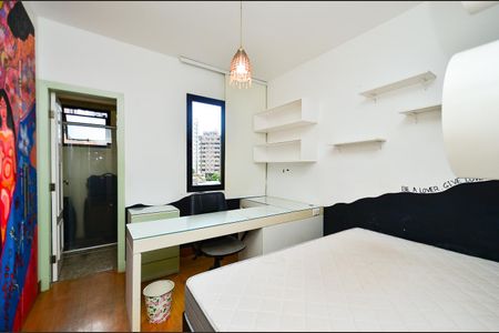 Apartamento à venda com 151m², 4 quartos e 2 vagasSuite 1