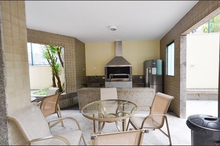 Apartamento à venda com 151m², 4 quartos e 2 vagasÁrea comum - Churrasqueira