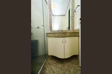 Apartamento à venda com 151m², 4 quartos e 2 vagasBanheiro Suite 1