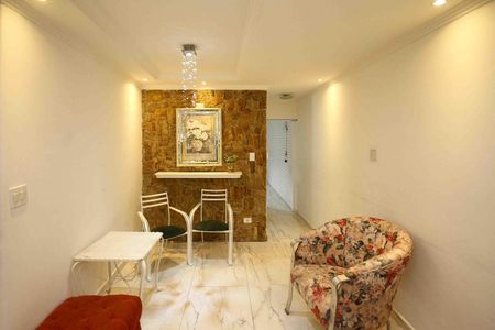 Sala de casa para alugar com 1 quarto, 100m² em Jardim Haia do Carrao, São Paulo