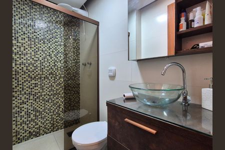Apartamento para alugar com 100m², 3 quartos e 2 vagasBanheiro Social