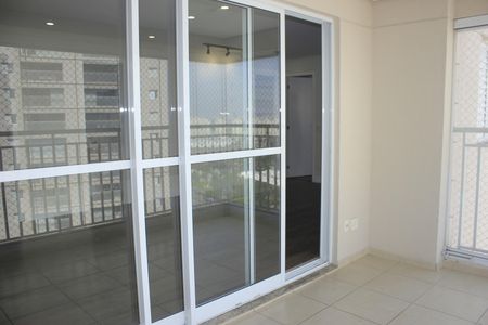 Apartamento à venda com 86m², 2 quartos e 2 vagasVaranda