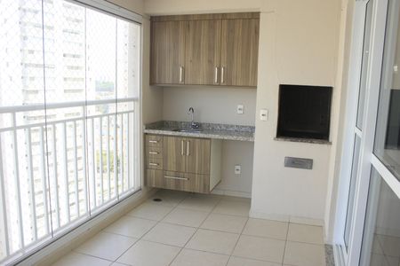 Apartamento à venda com 86m², 2 quartos e 2 vagasVaranda