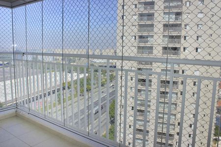 Apartamento à venda com 86m², 2 quartos e 2 vagasVaranda