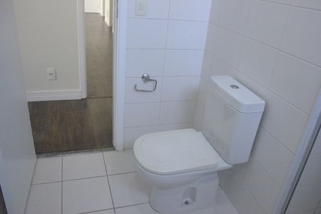 Apartamento à venda com 86m², 2 quartos e 2 vagasBanheiro da Suíte 1