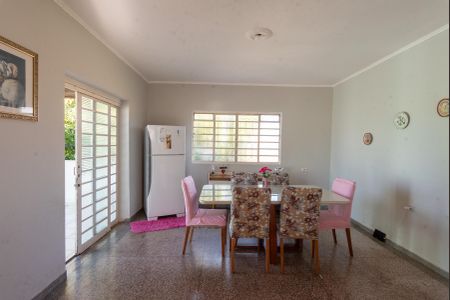 Casa para alugar com 396m², 3 quartos e 3 vagas Casa para alugar com 396m², 3 quartos e 3 vagasCozinha