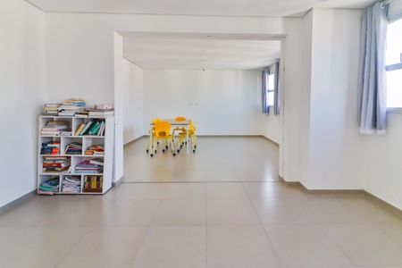 Studio para alugar com 28m², 1 quarto e sem vagaCoworking