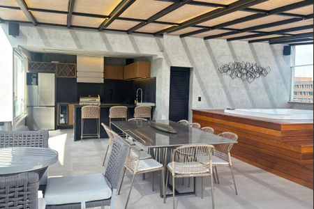 Apartamento para alugar com 247m², 3 quartos e 4 vagasCobertura