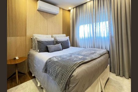 Apartamento para alugar com 247m², 3 quartos e 4 vagasSuíte 1