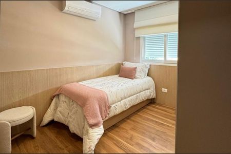 Apartamento para alugar com 247m², 3 quartos e 4 vagasQuarto 2
