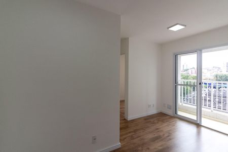 Sala de apartamento para alugar com 2 quartos, 42m² em Vila Isa, São Paulo