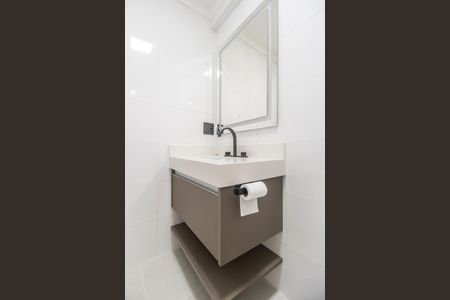 Apartamento à venda com 98m², 2 quartos e 2 vagasBanheiro da Suíte 1