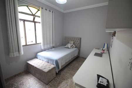 Casa à venda com 273m², 4 quartos e 4 vagasQuarto 1