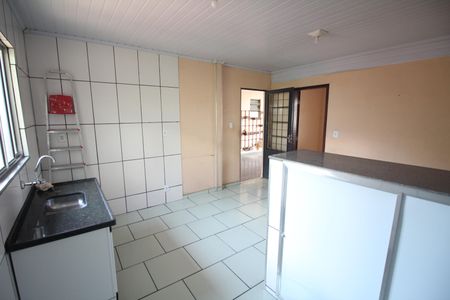 Casa à venda com 273m², 4 quartos e 4 vagasCozinha 2