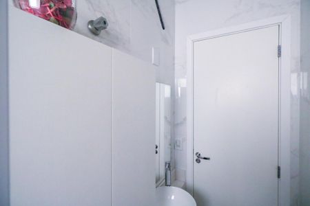 Apartamento para alugar com 98m², 2 quartos e 2 vagas Apartamento para alugar com 98m², 2 quartos e 2 vagasBanheiro da Suíte