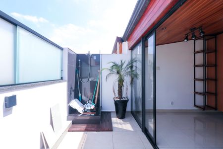 Apartamento para alugar com 98m², 2 quartos e 2 vagas Apartamento para alugar com 98m², 2 quartos e 2 vagasTerraço