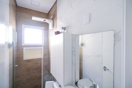 Apartamento para alugar com 98m², 2 quartos e 2 vagas Apartamento para alugar com 98m², 2 quartos e 2 vagasBanheiro da Suíte