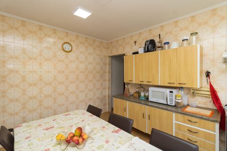 Casa para alugar com 280m², 3 quartos e 2 vagasCozinha