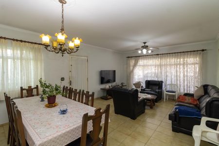 Sala de casa para alugar com 3 quartos, 280m² em Vila Nova Mazzei, São Paulo