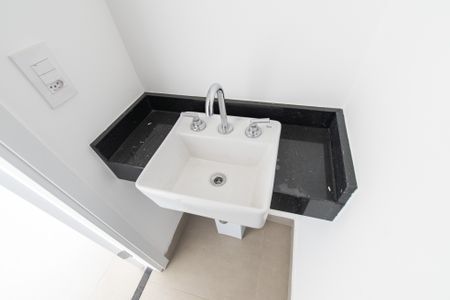 Apartamento à venda com 18m², 1 quarto e sem vagaBanheiro