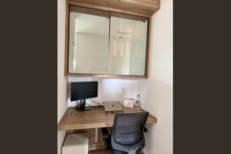 Apartamento para alugar com 72m², 2 quartos e 1 vaga